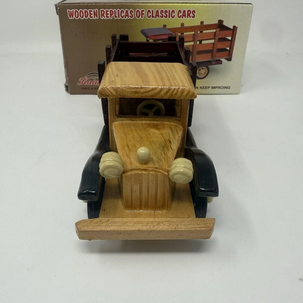 Kaidi Classic Cars Brown Wooden Truck Toy Vehicle Display New